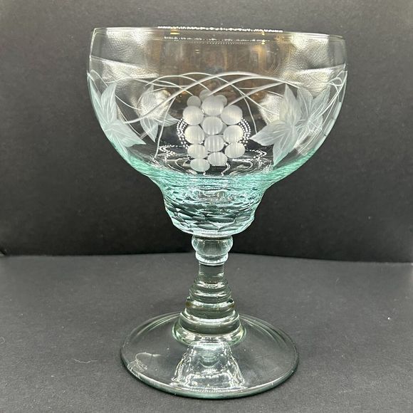 Waterford Great Room Wine Water Goblet Grapes Etched Crystal Jasmine Pearl